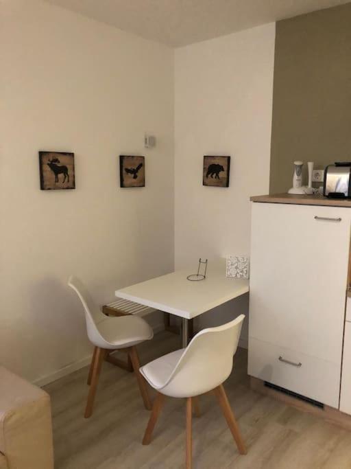 Weilmunster Ferienwohnung Mit Blick Auf Den Feldberg מראה חיצוני תמונה